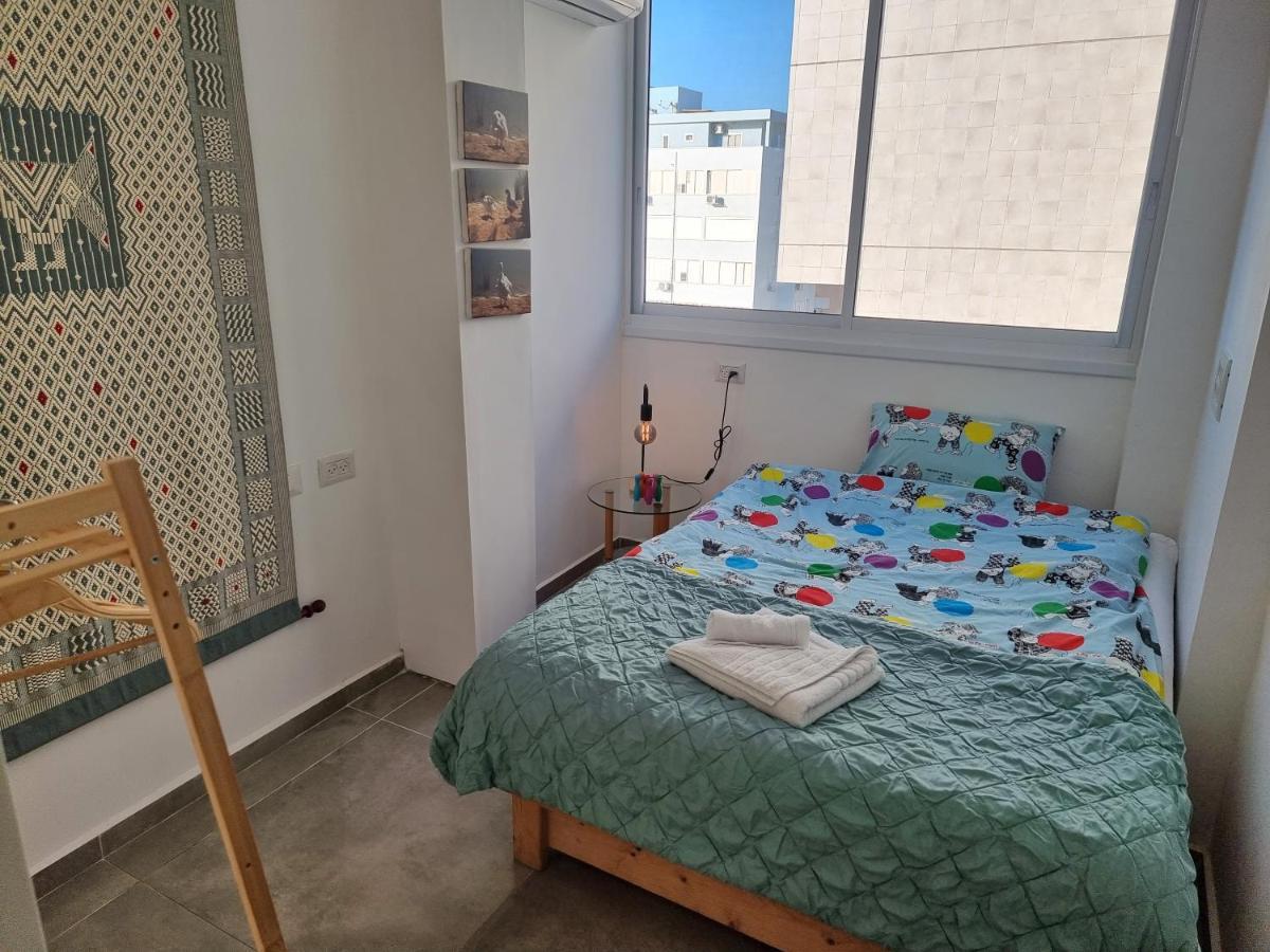 Beautiful 2-Bedroom Sea-View Apartment 네타니아 외부 사진
